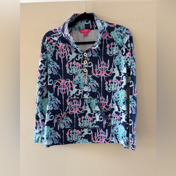 Lilly Pulitzer Navy and Pink Chandelier Print Top With Gold Buttons - Picture 1 of 7